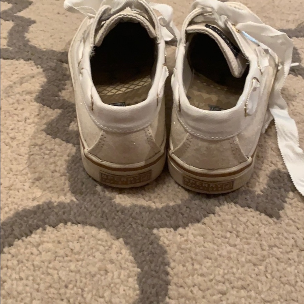 Sperry’s - Picture 5 of 5